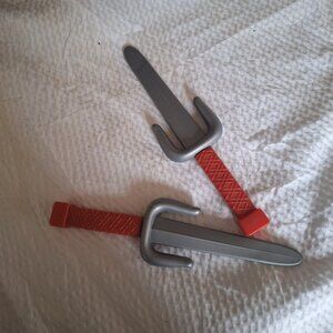 2 plastic ninja knives
